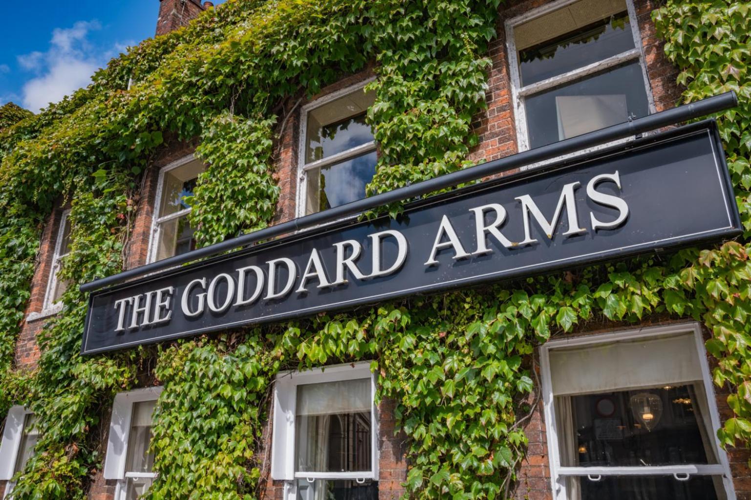 Hotel The Goddard Arms Swindon Exteriér fotografie
