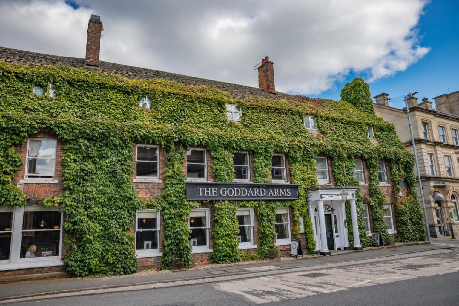 Hotel The Goddard Arms Swindon Exteriér fotografie