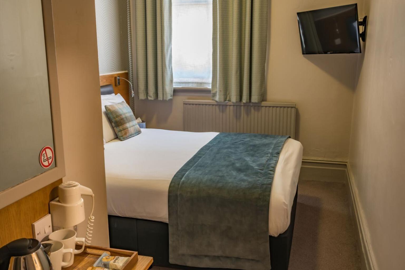 Hotel The Goddard Arms Swindon Exteriér fotografie