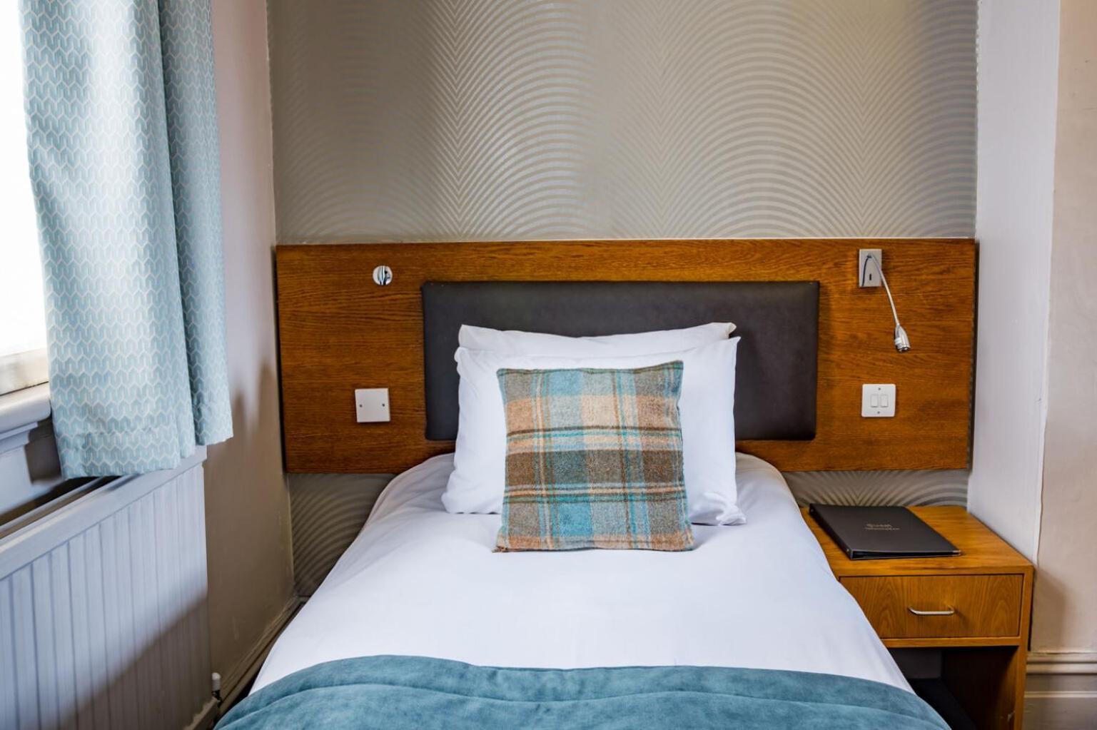 Hotel The Goddard Arms Swindon Exteriér fotografie