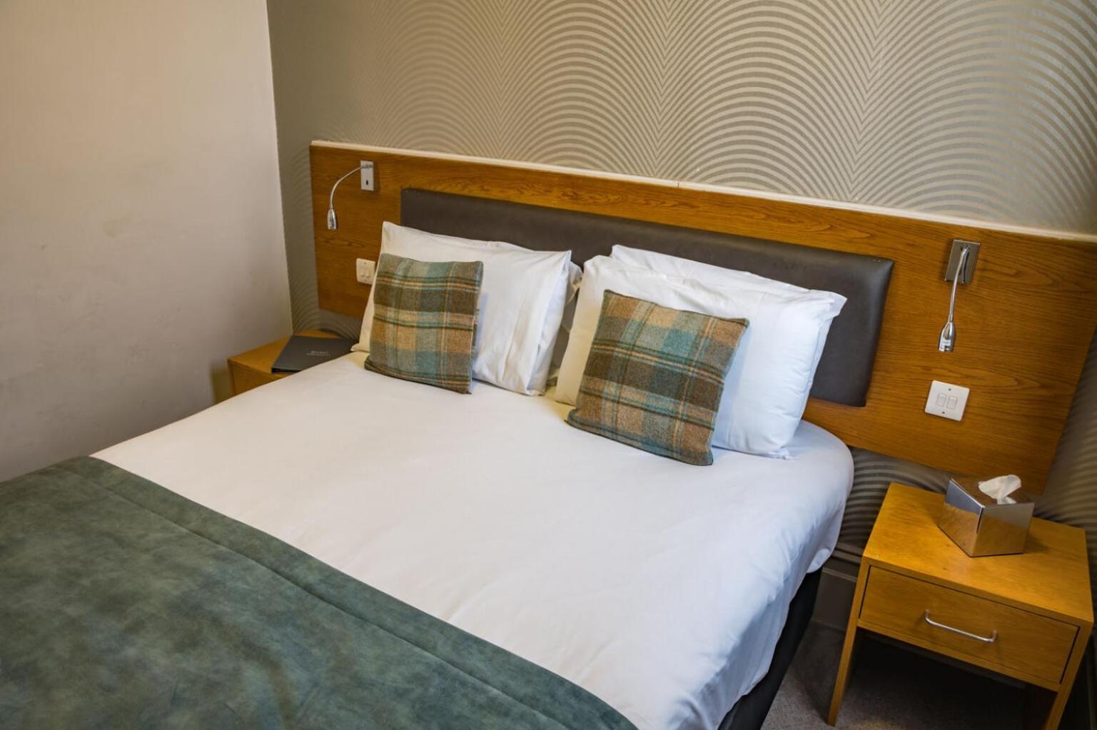 Hotel The Goddard Arms Swindon Exteriér fotografie