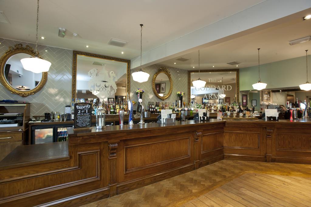 Hotel The Goddard Arms Swindon Exteriér fotografie