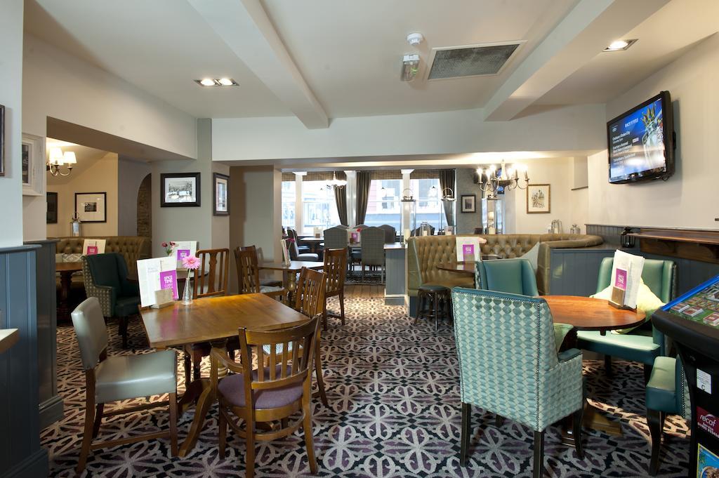 Hotel The Goddard Arms Swindon Exteriér fotografie