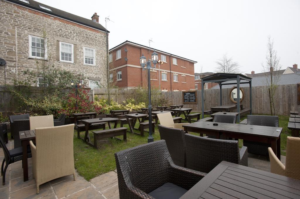 Hotel The Goddard Arms Swindon Exteriér fotografie