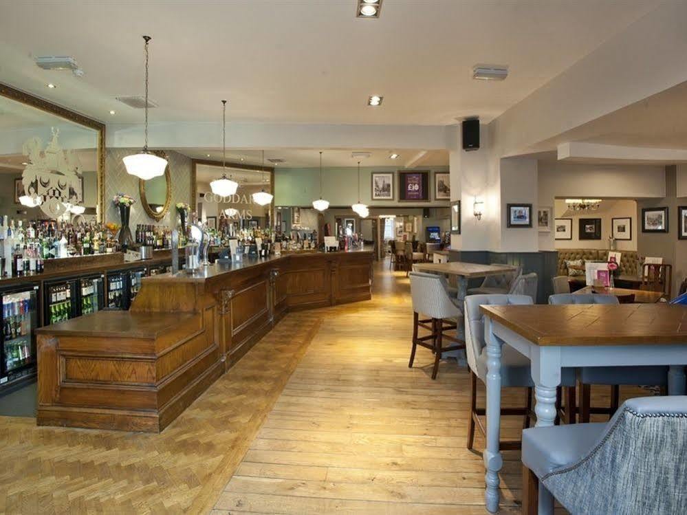 Hotel The Goddard Arms Swindon Exteriér fotografie