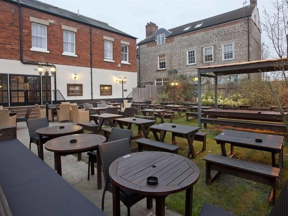 Hotel The Goddard Arms Swindon Exteriér fotografie
